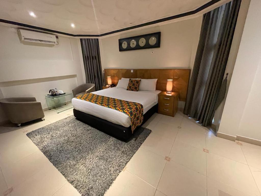 Airport West Hotel Accra Exteriér fotografie